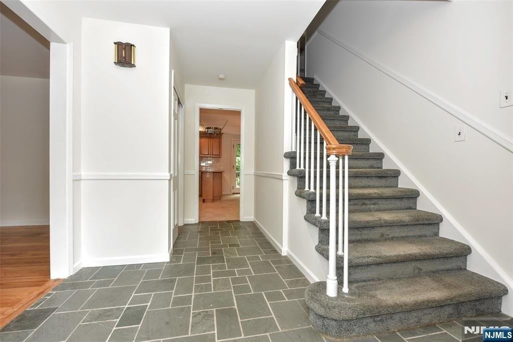 55 George St - Photo 3 of 43
