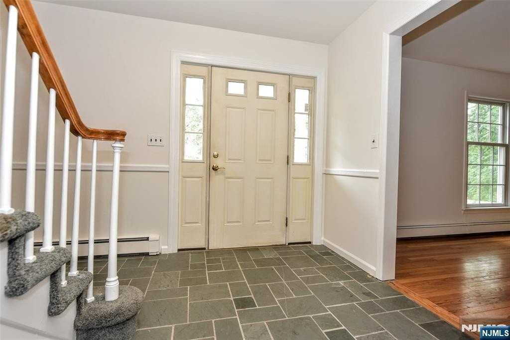 55 George St - Photo 4 of 43