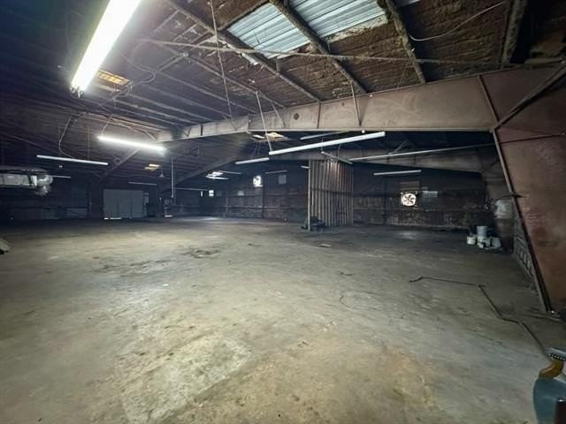 7101 Chef Menteur Hwy - Photo 2 of 6