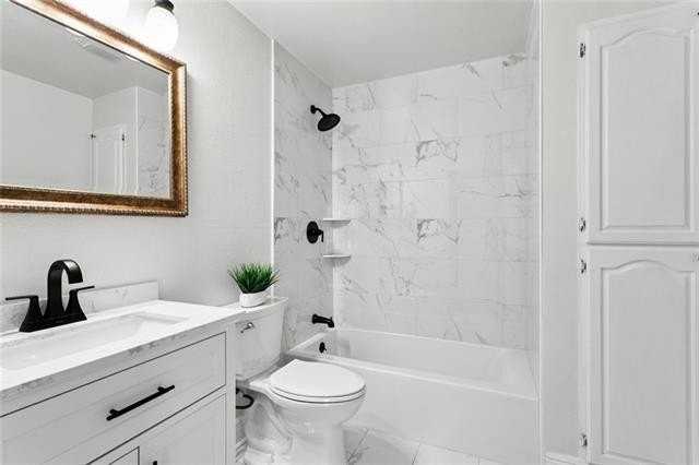 215 Citrus Rd - Photo 7 of 11