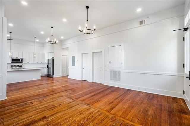 1022 Barracks St #103 - Photo 4 of 16