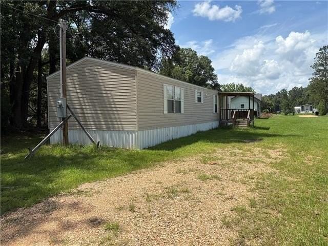 13268 New Genessee Rd - Photo 2 of 10