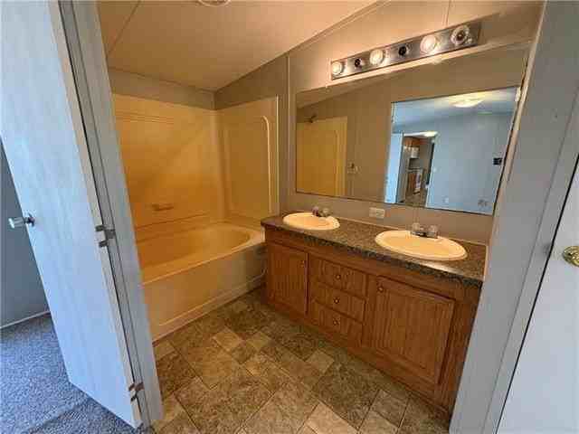 13268 New Genessee Rd - Photo 7 of 10