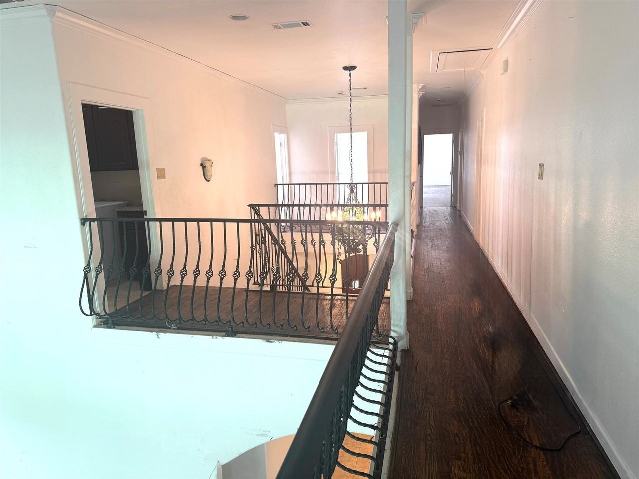 5235 Willis Ave - Photo 7 of 27