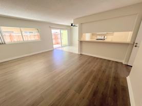18912 Valley Cir #B - Photo 1 of 1