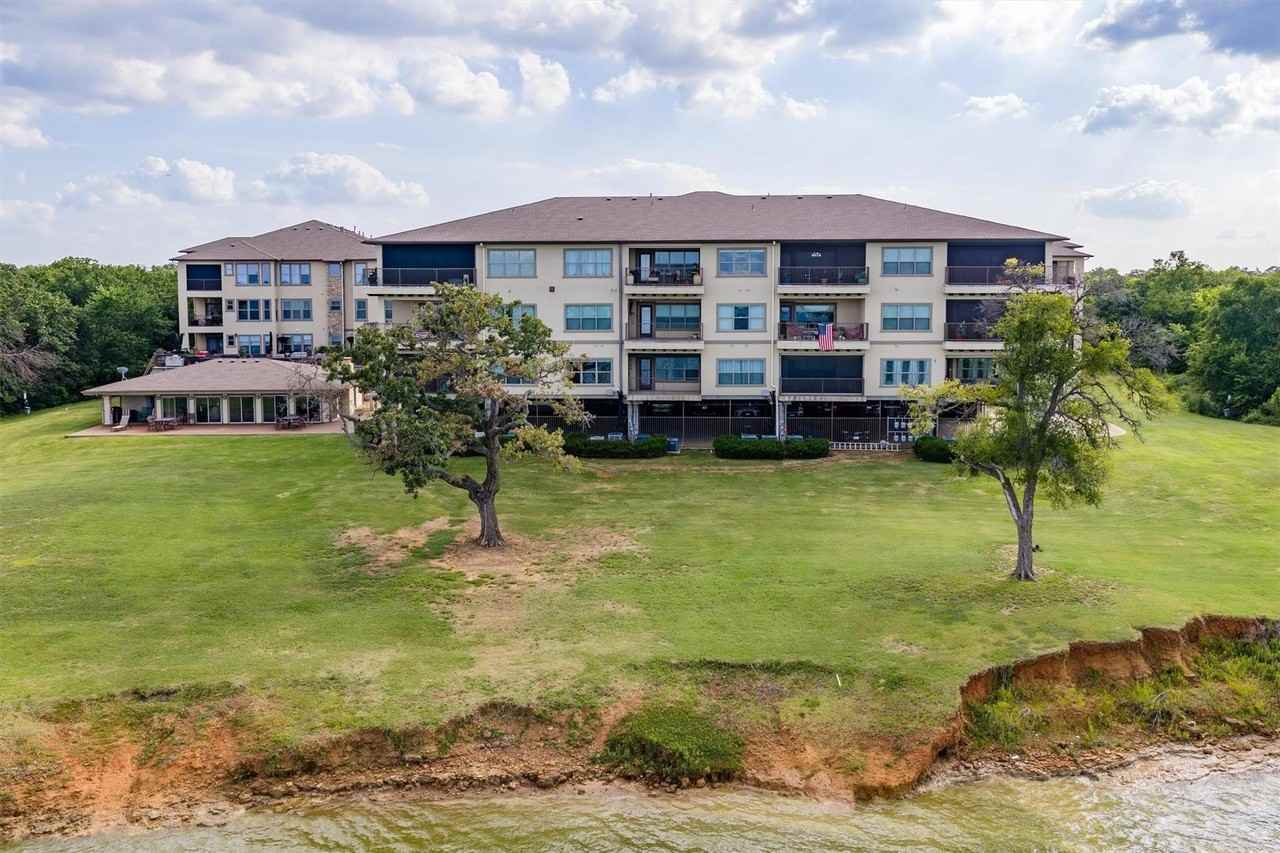 500 Waters Edge Dr #313 - Photo 5 of 38