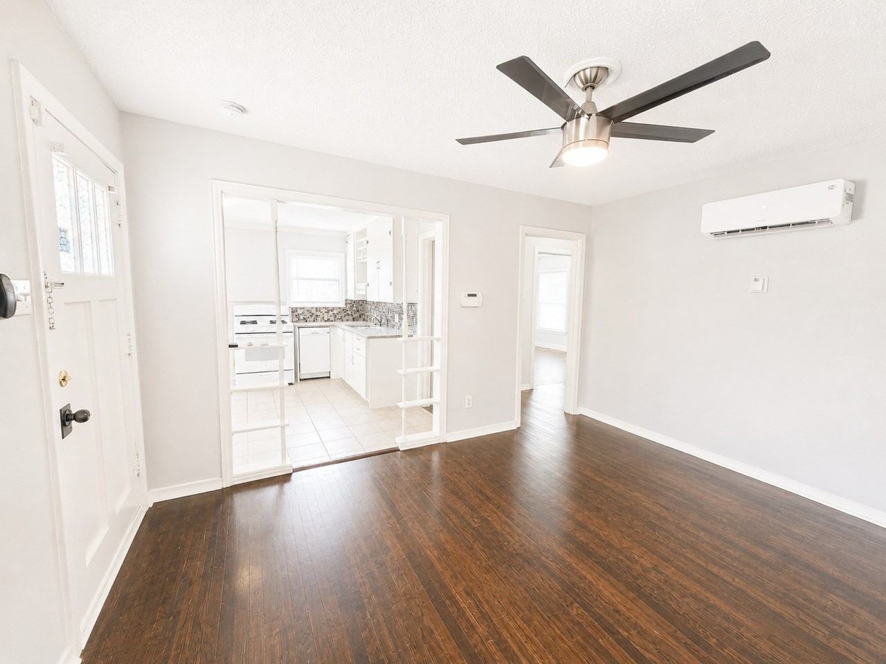 1819 Brittain St - Photo 3 of 17