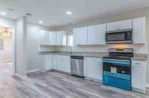220 W Murray St - Photo 5 of 14