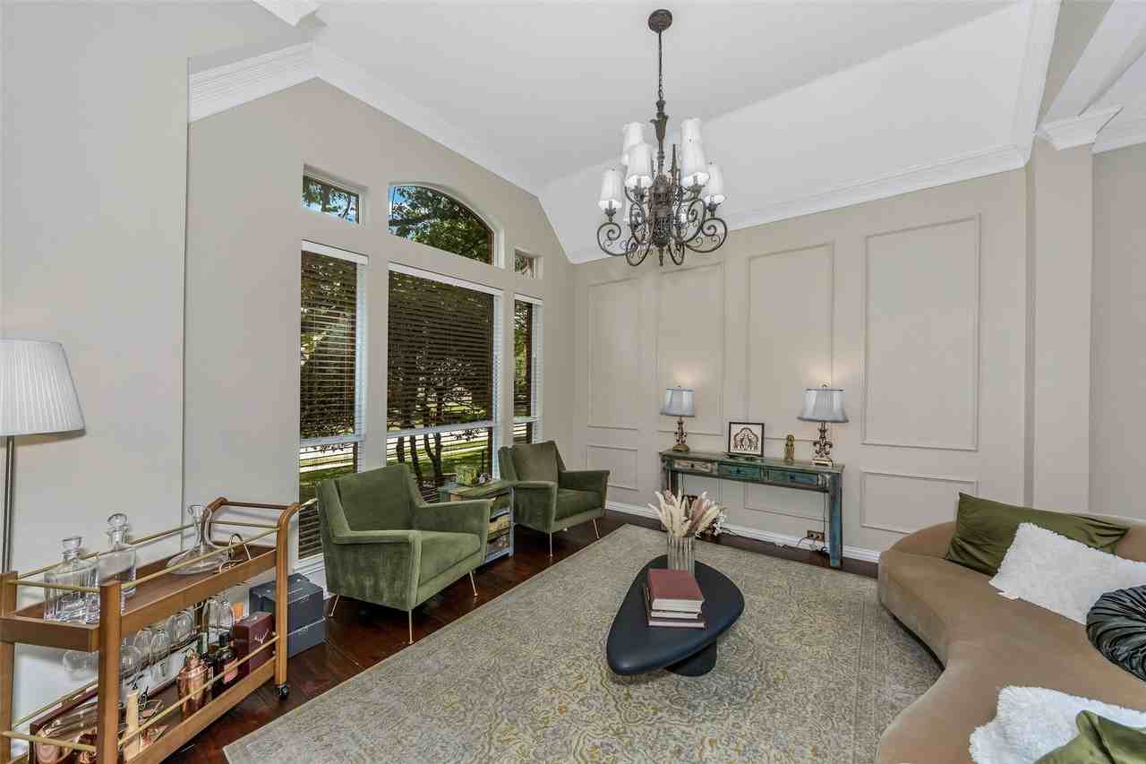 3608 Edgestone Dr - Photo 7 of 40