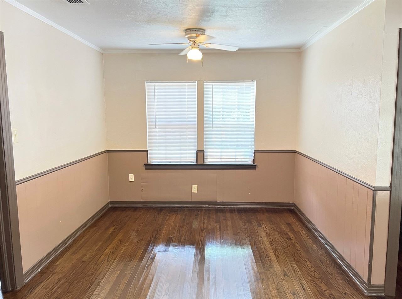 811 Coit St - Photo 6 of 12