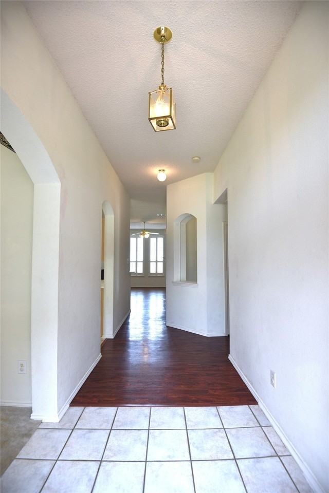 9700 Summer Dr - Photo 2 of 21