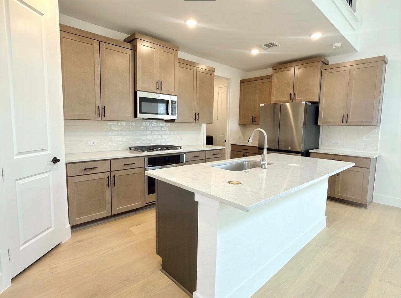 7324 Confetti Ln - Photo 7 of 28