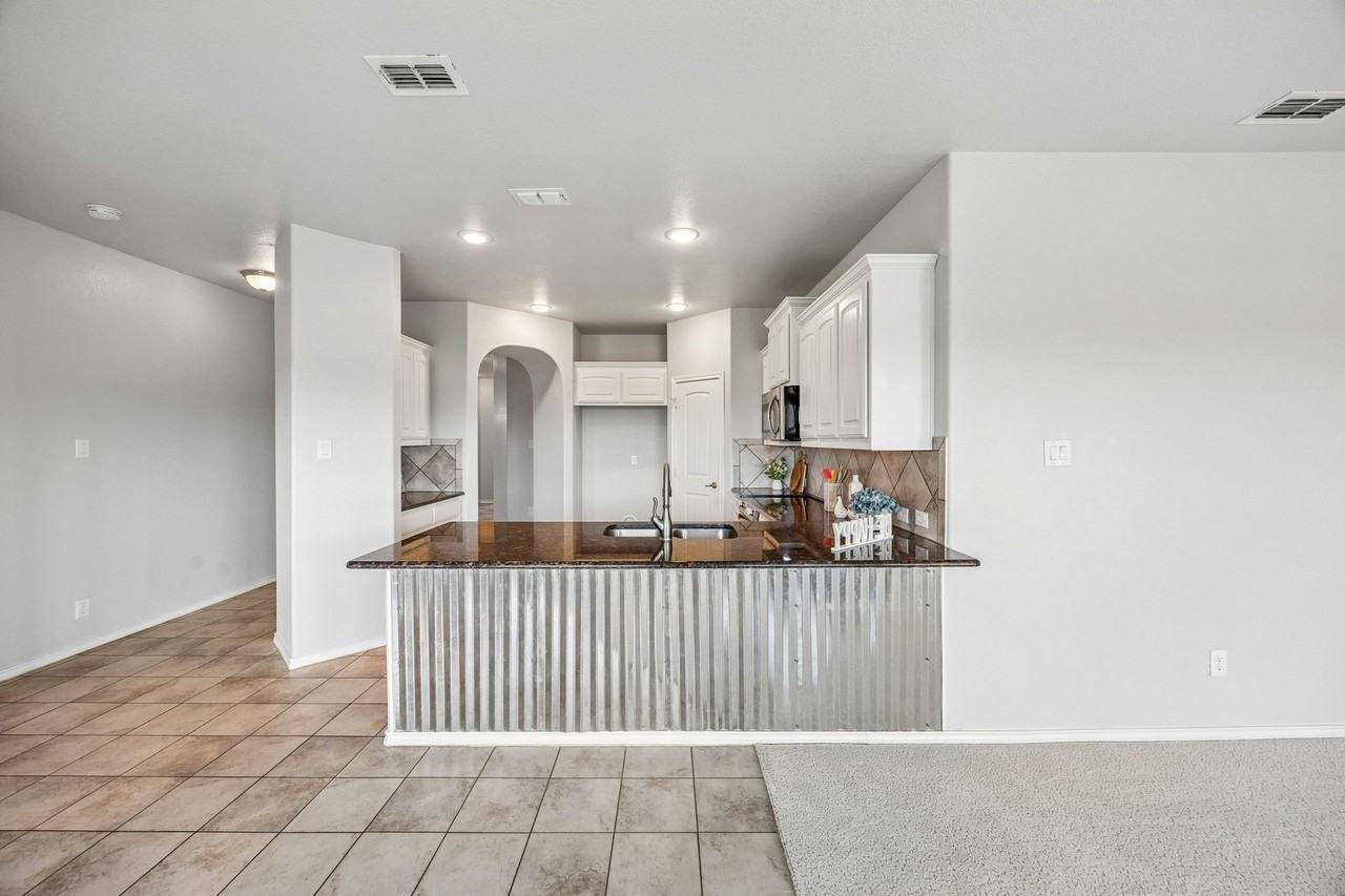3964 Tule Ranch Rd - Photo 5 of 31