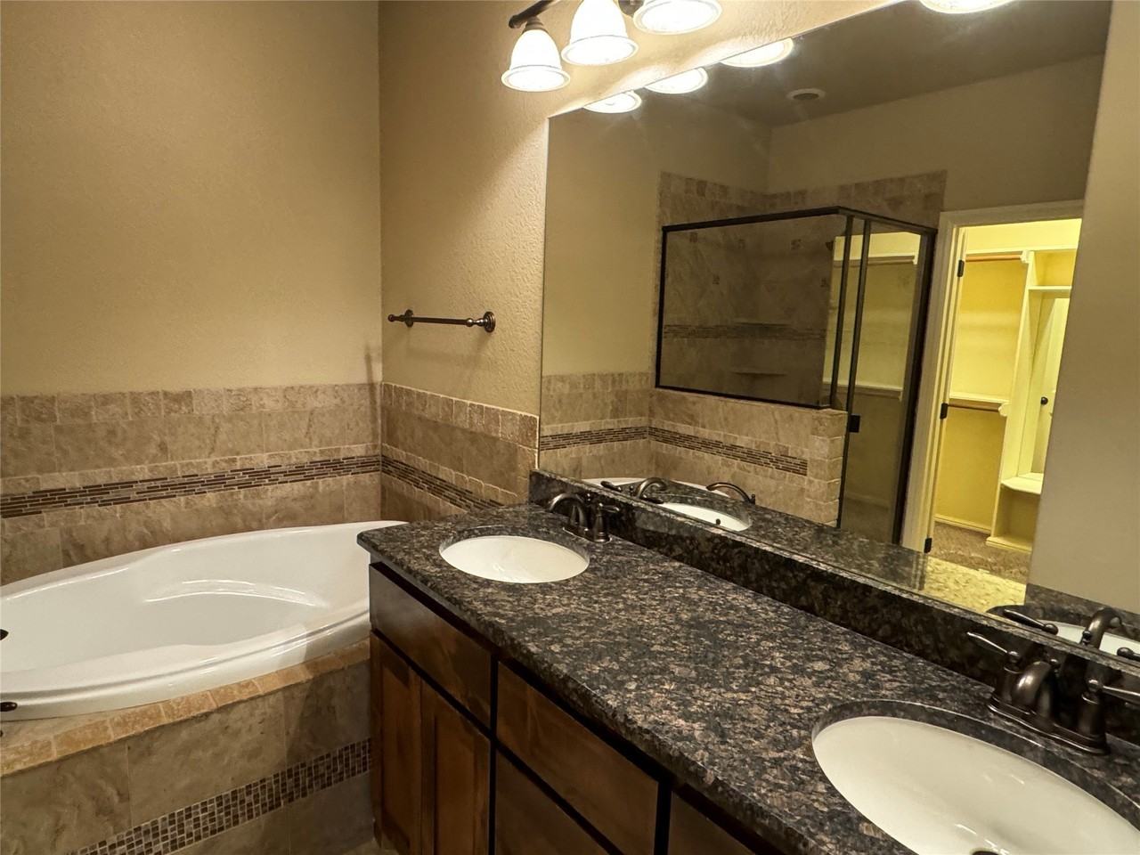 1309 Preston Trail Ct - Photo 6 of 10