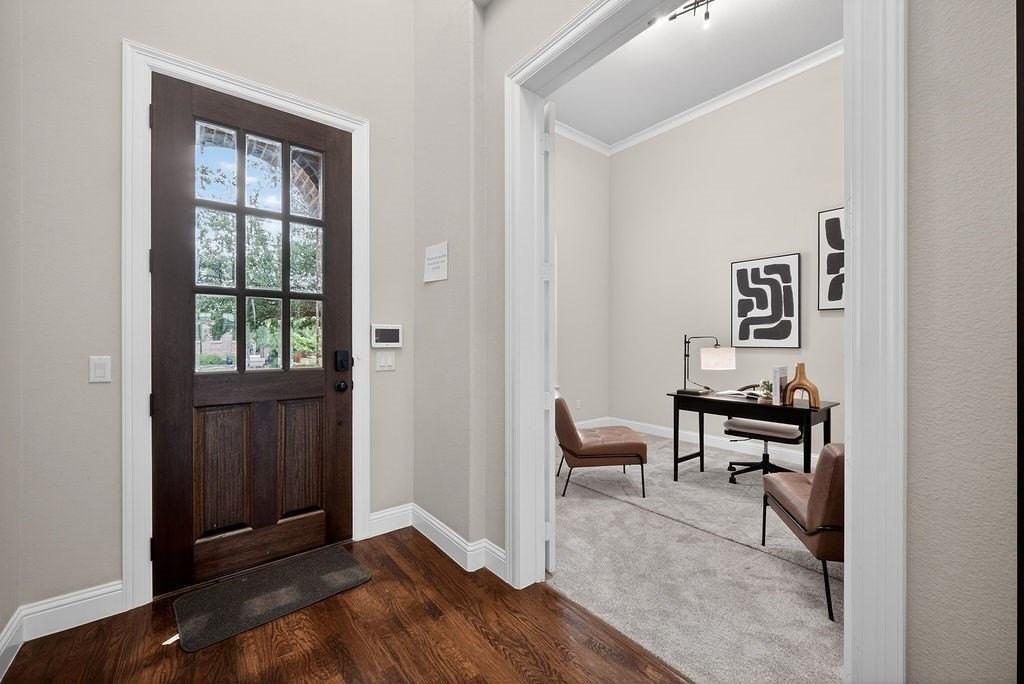 1651 Saddle Tree Rd - Photo 4 of 39