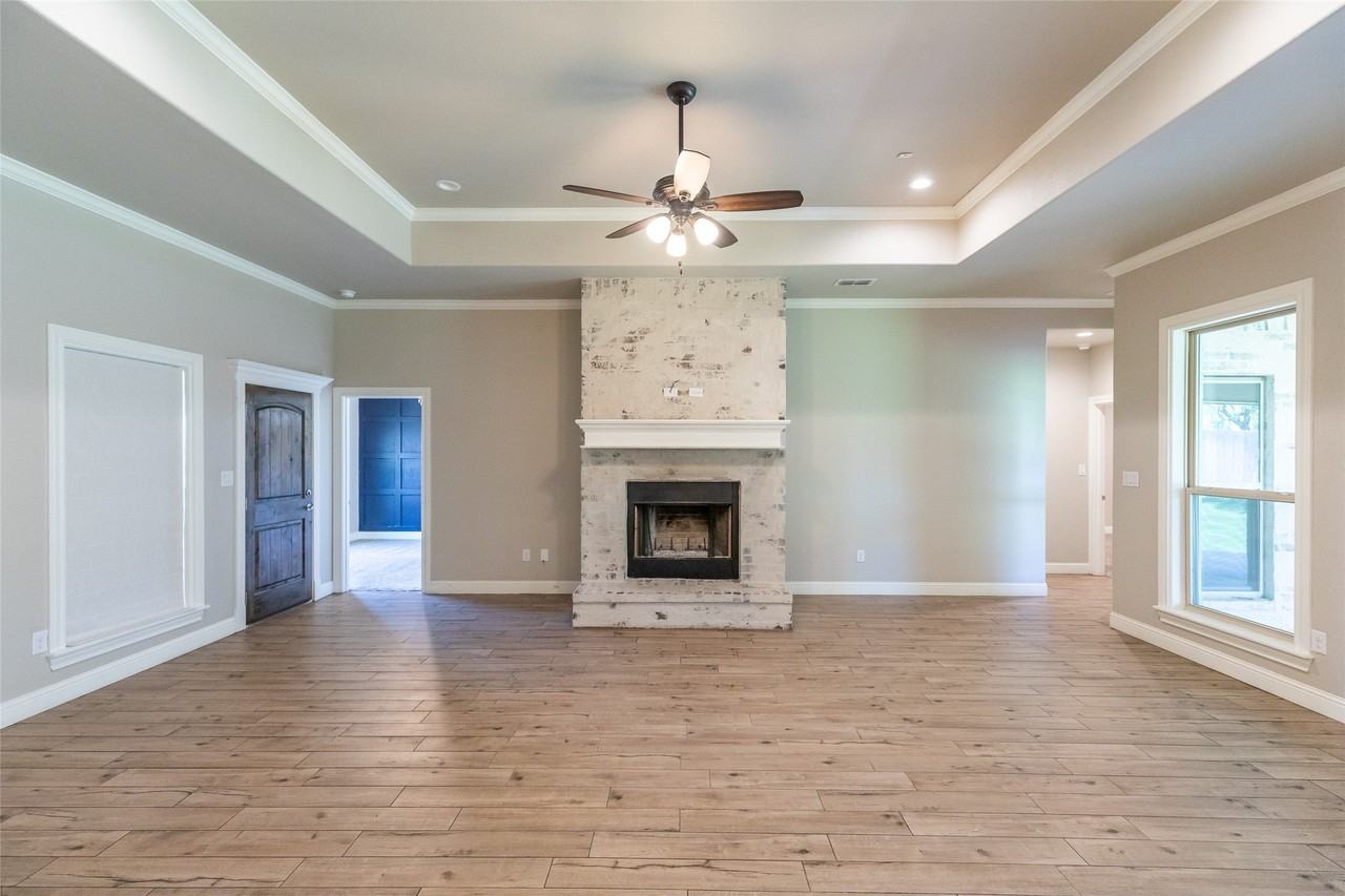 8319 Cimarron Trl - Photo 6 of 40