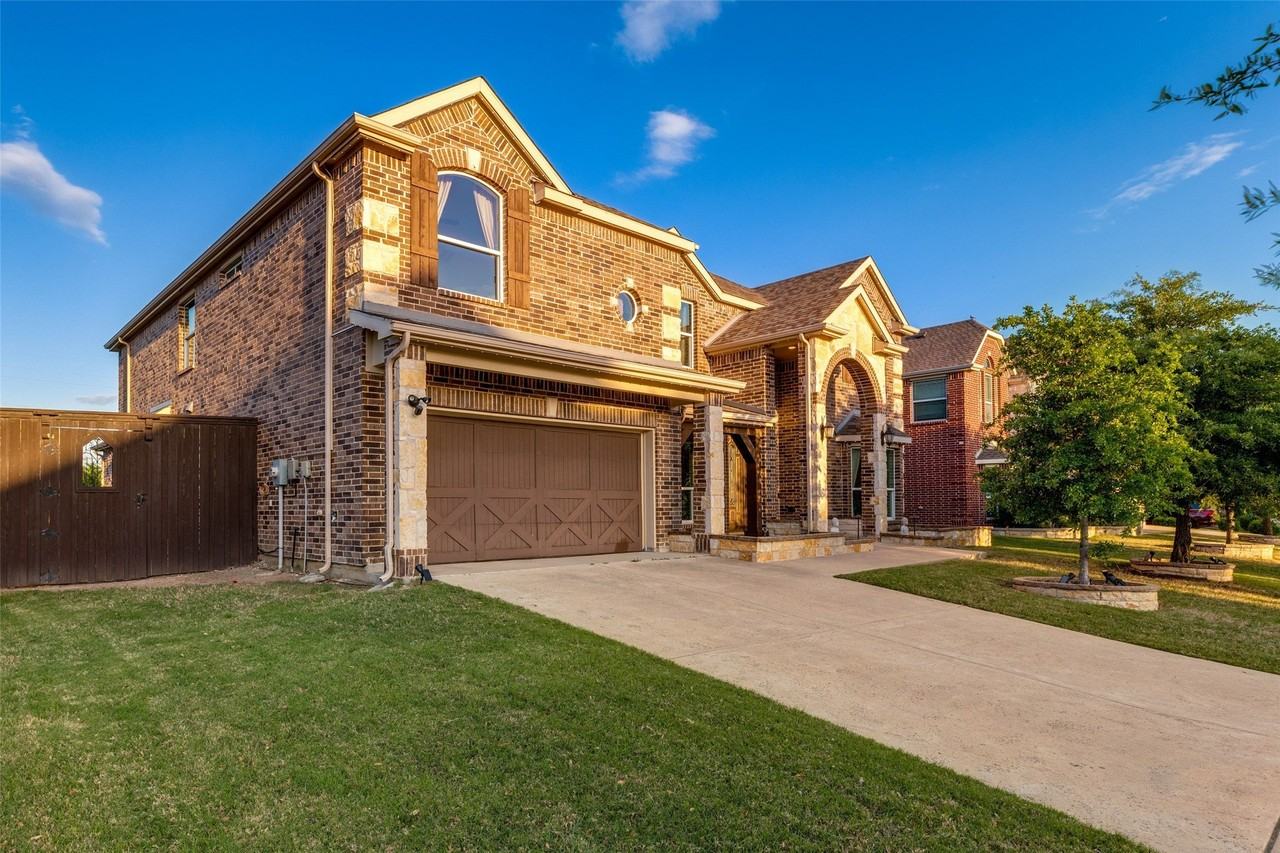 13348 Cool Meadow Dr - Photo 2 of 36