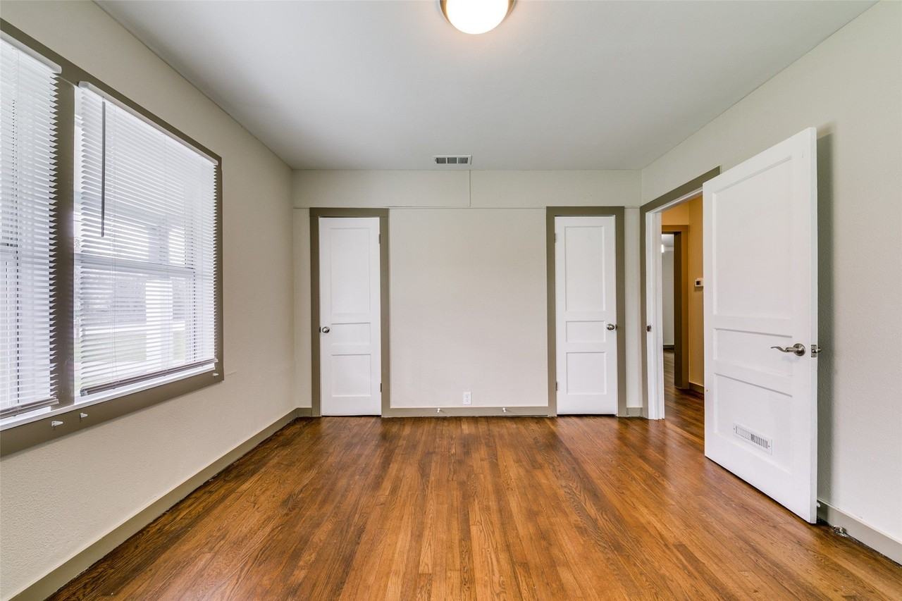 5610 Lyons Rd - Photo 5 of 16