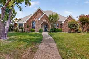 1207 Mistywood Ln - Photo 1 of 1