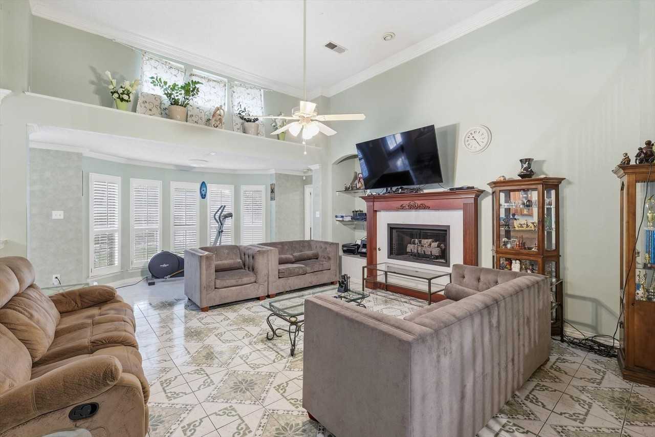 2014 Rumson Dr - Photo 7 of 39