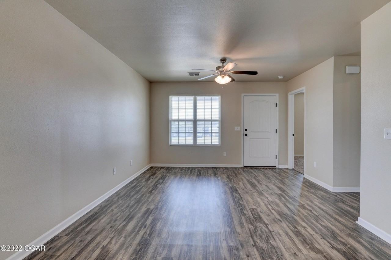 2521 Bird Ave - Photo 2 of 18