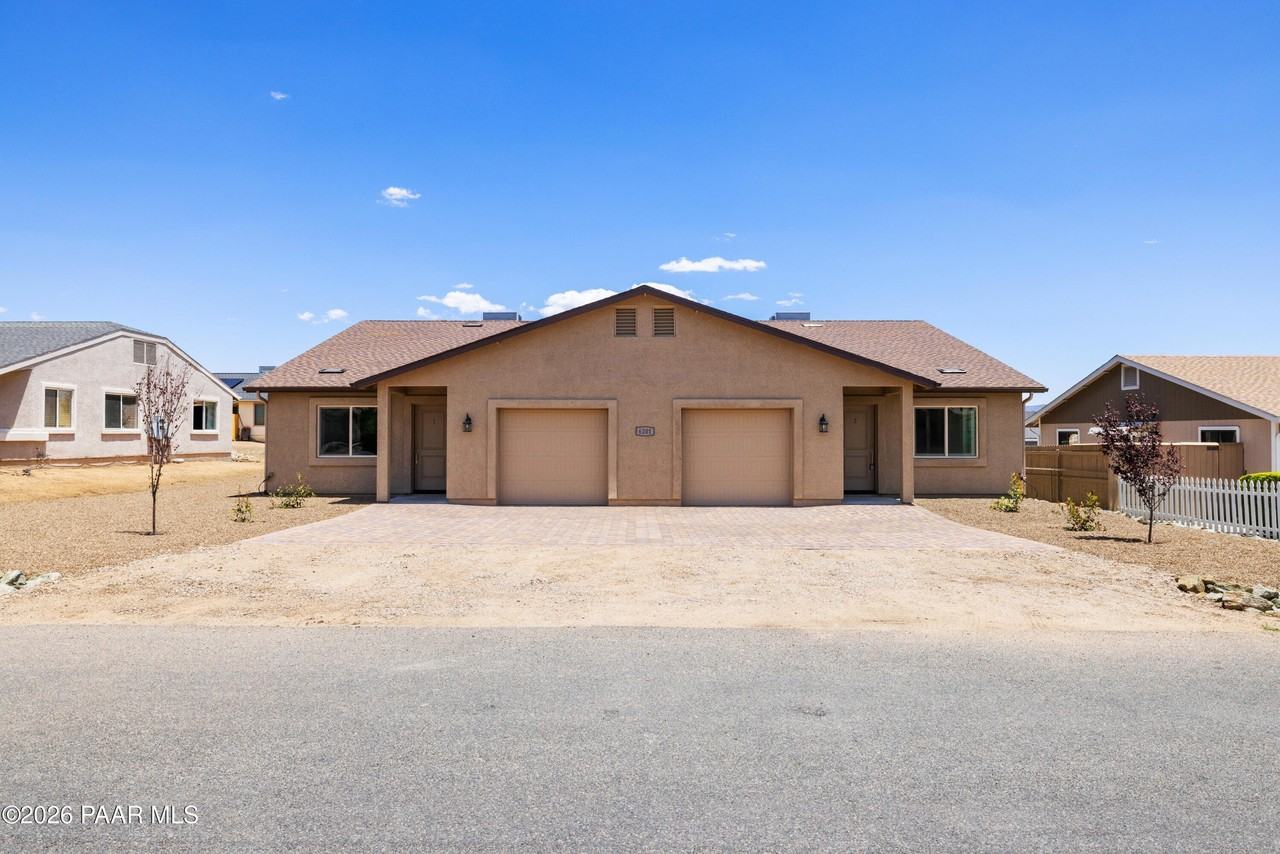 6201 N Reata Dr #1