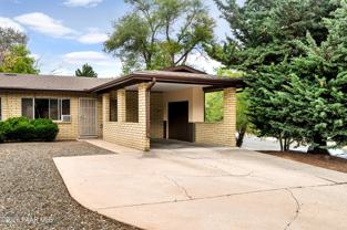 201 E Aubrey St - Photo 1 of 1