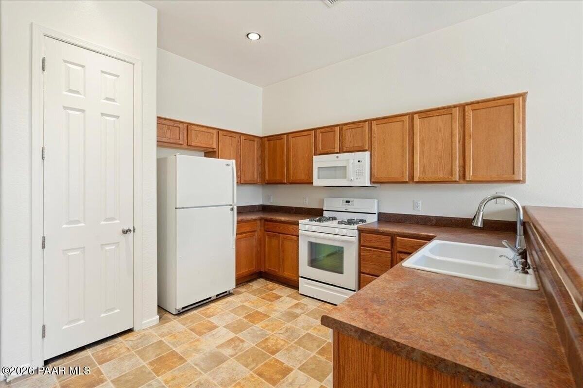 6759 E Devon Ct #5 - Photo 7 of 18