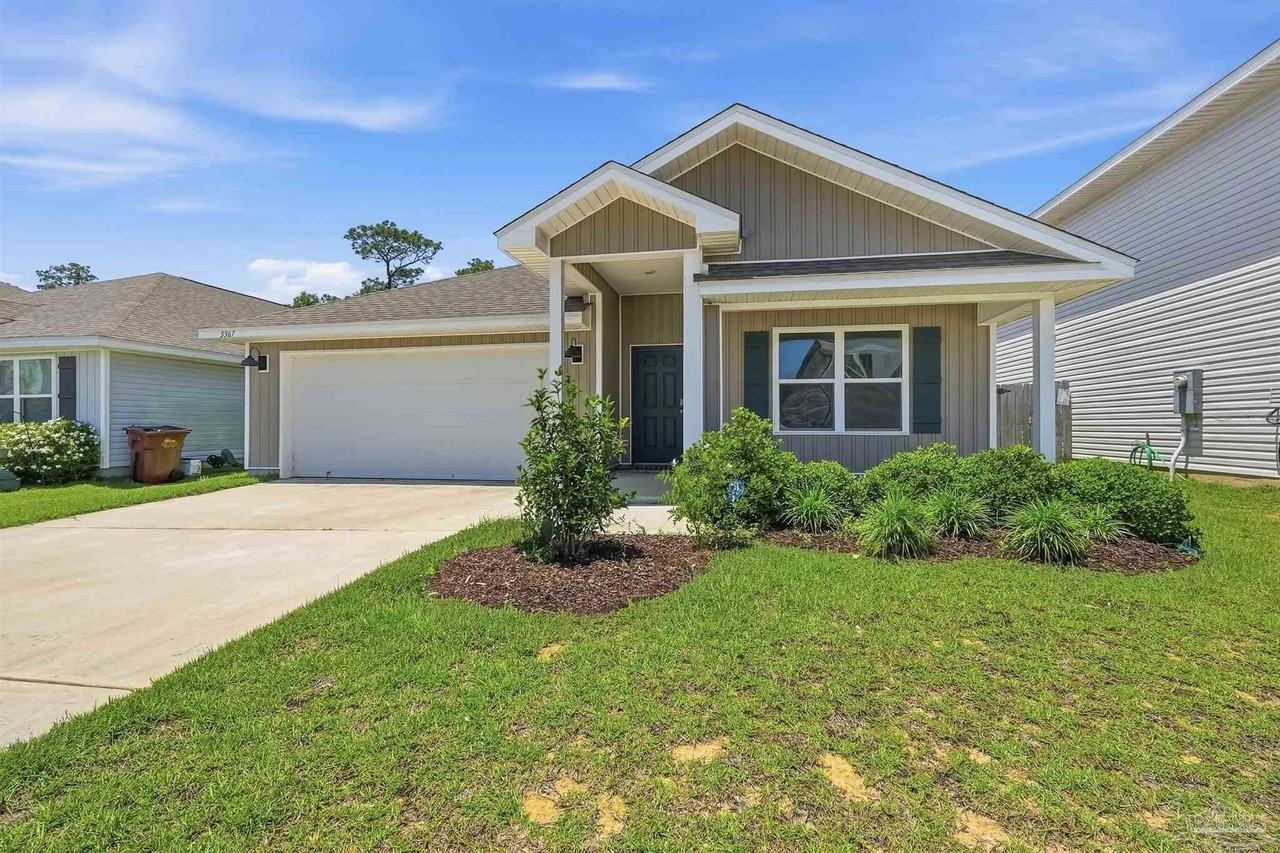 5367 Peach Dr - Photo 3 of 50