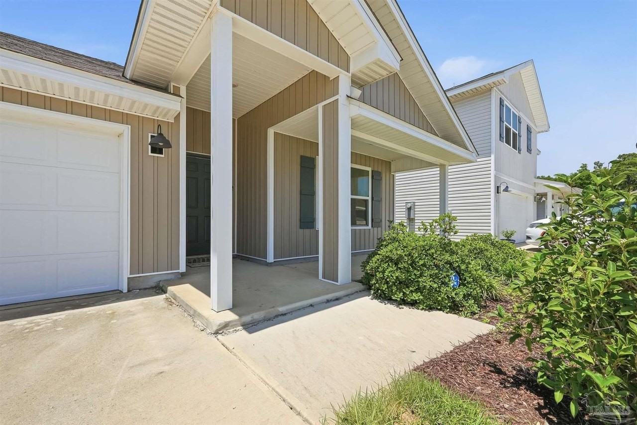 5367 Peach Dr - Photo 4 of 50