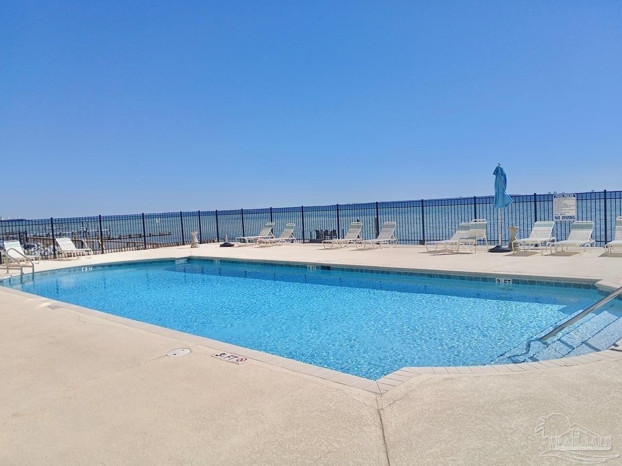 825 Bayshore Dr #1002