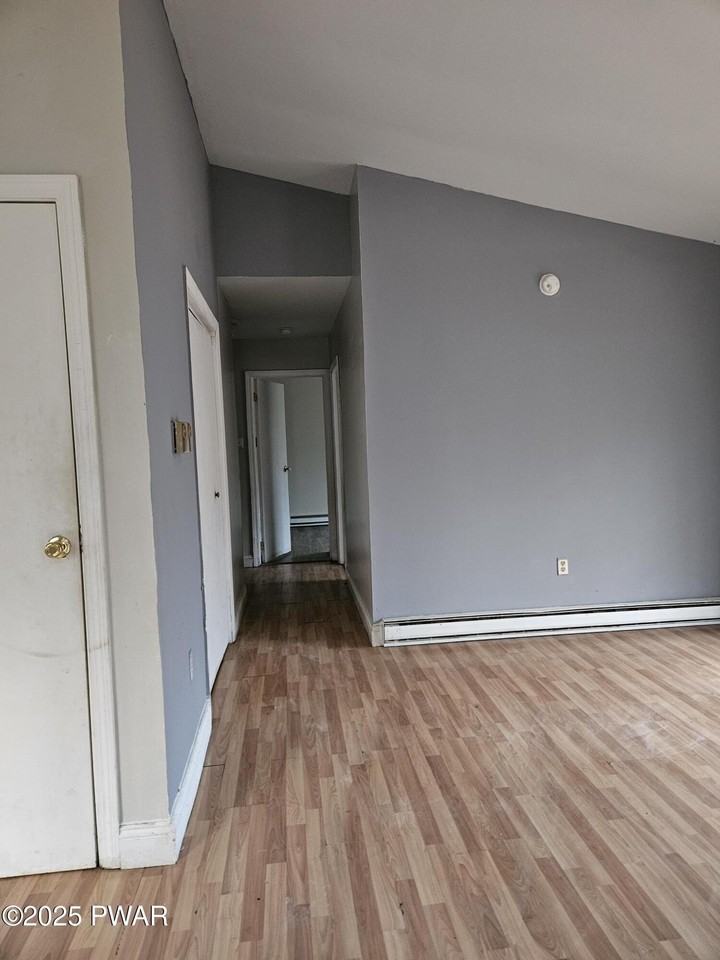 245 Gold Finch Rd - Photo 2 of 9