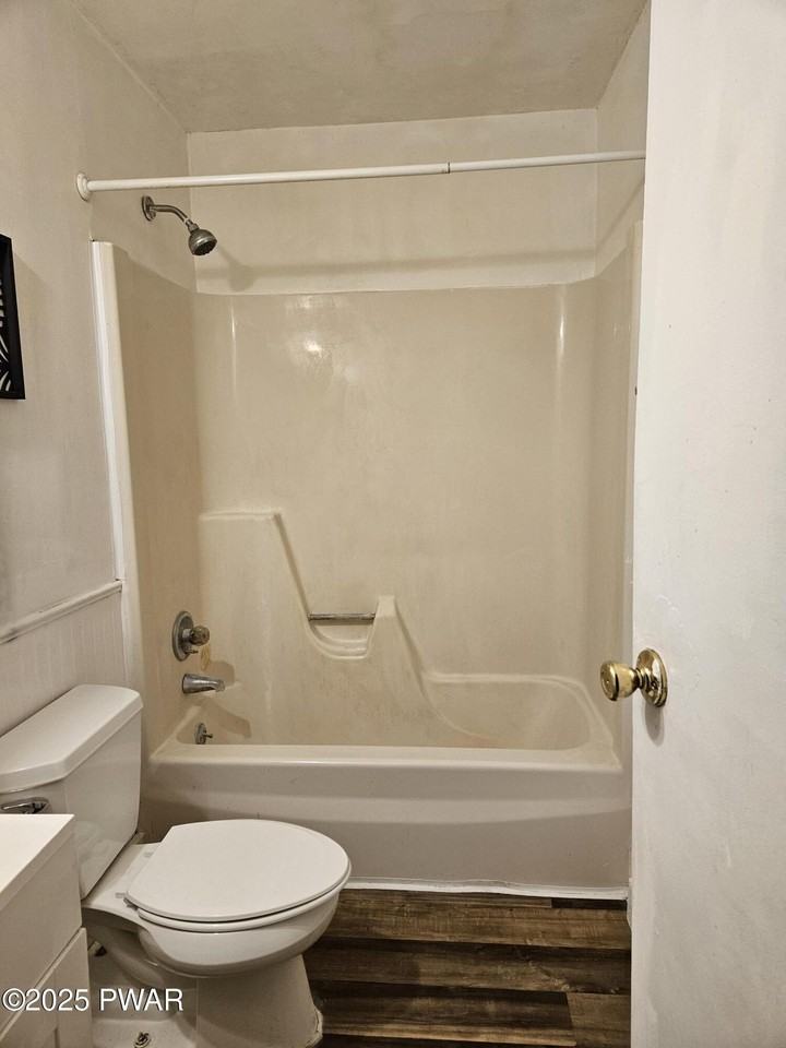 245 Gold Finch Rd - Photo 4 of 9
