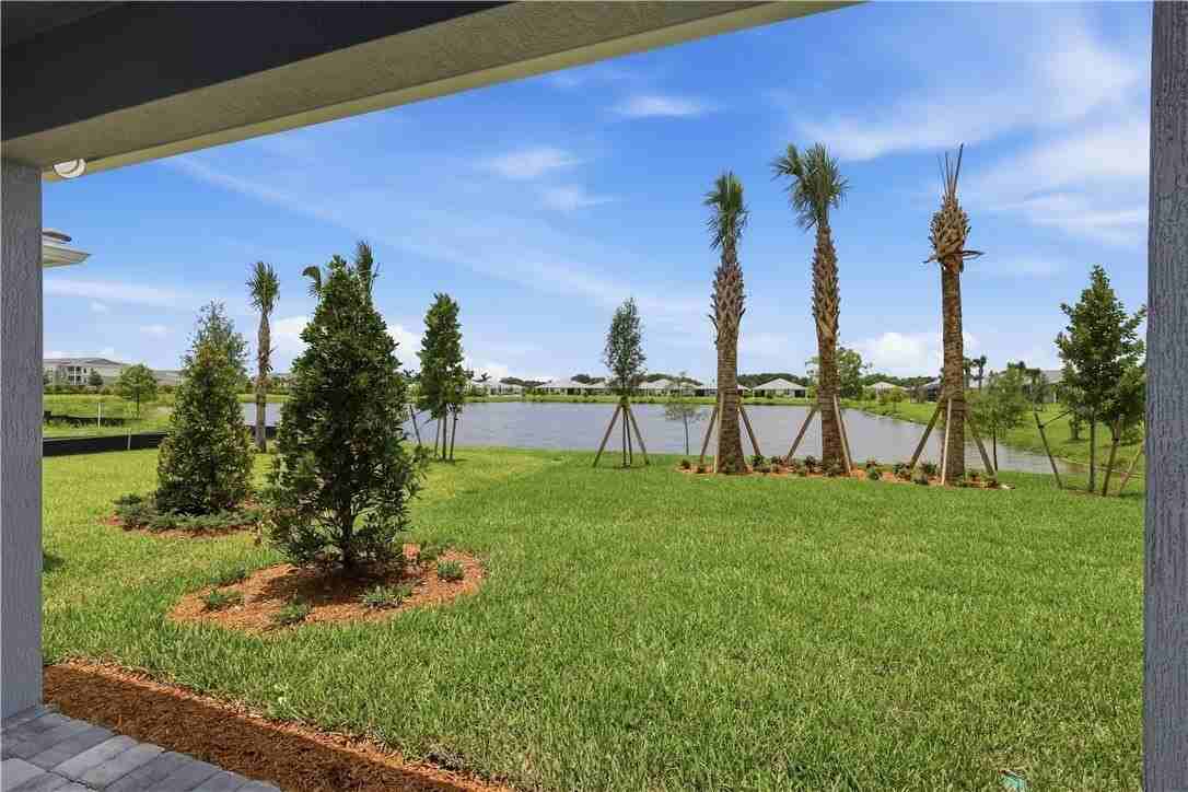 1331 Haven Cir - Photo 3 of 33