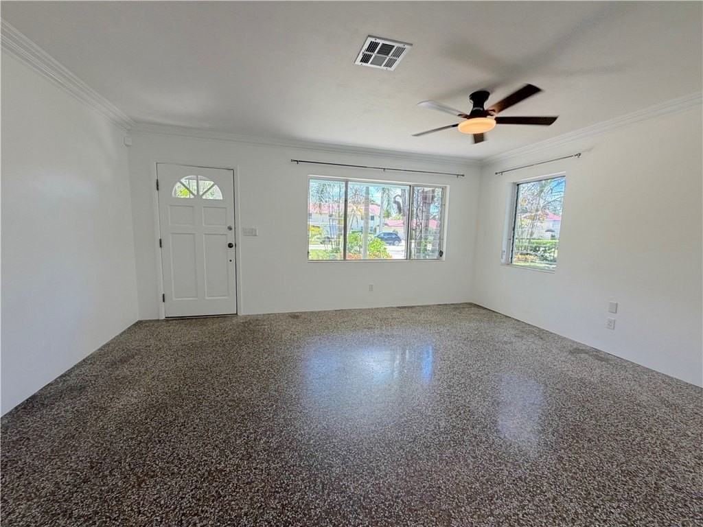 2055 34th Ave - Photo 6 of 18