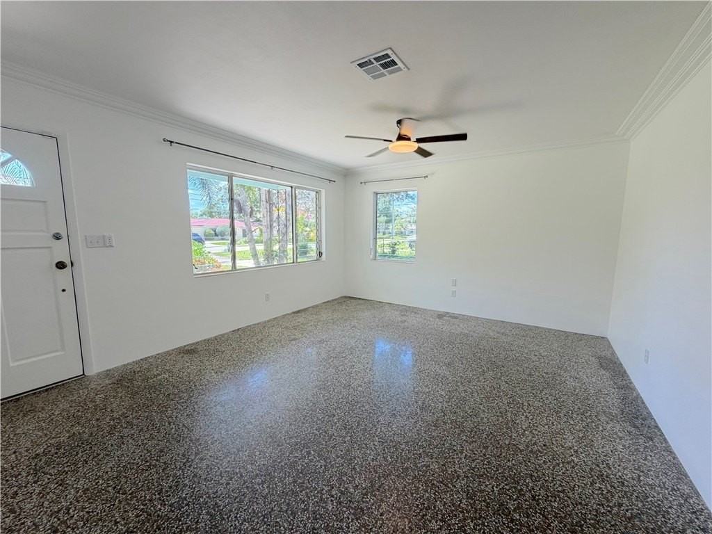 2055 34th Ave - Photo 7 of 18