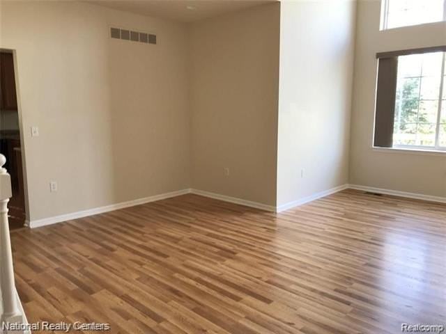 41876 Yeats Dr - Photo 5 of 27