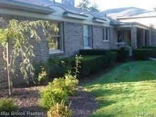 980 Sandhurst Rd - Photo 2 of 18