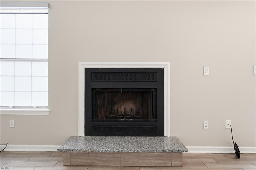 317 Ferdinand Cir - Photo 5 of 33