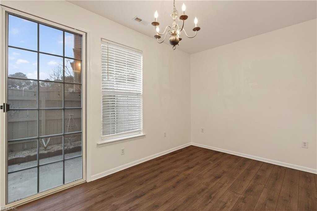 5329 Elston Ln - Photo 6 of 28