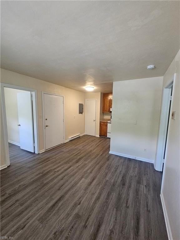 1433 Kingston Ave #6 - Photo 3 of 11