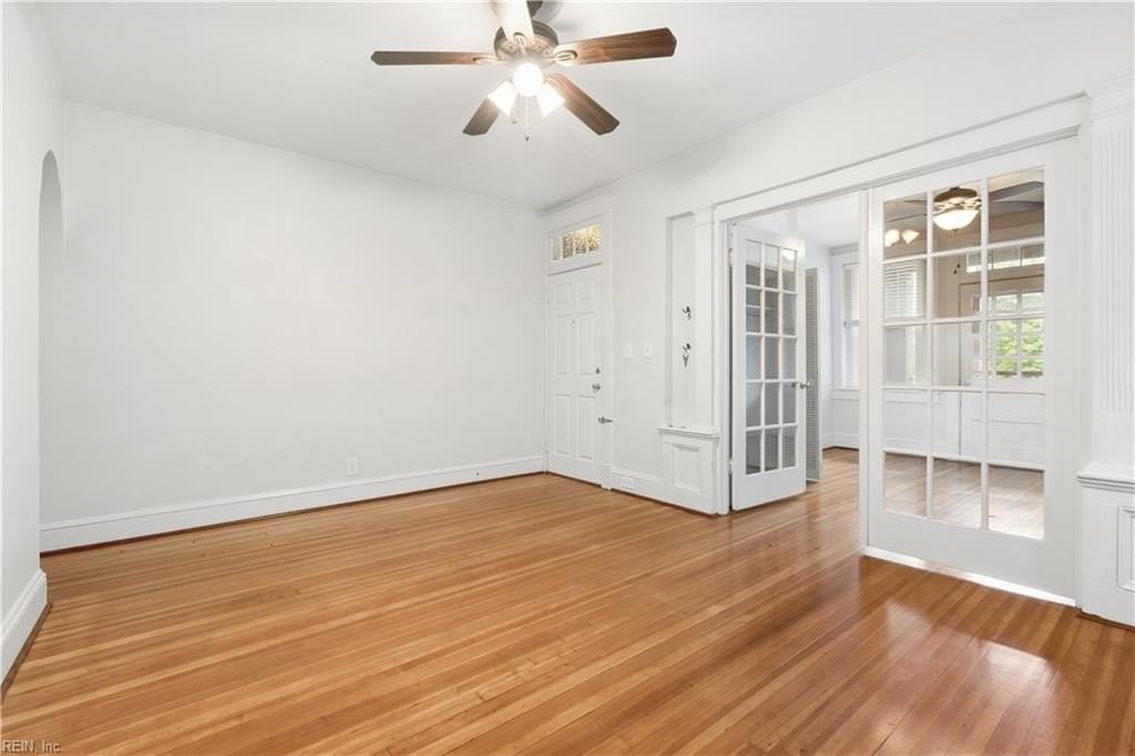 1323 Colonial Ave #3 - Photo 5 of 20