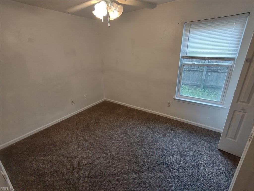 6024 Bradford Dr #B - Photo 3 of 10