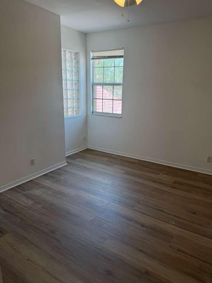 1348 Veracruz Ln #4-8 - Photo 7 of 13