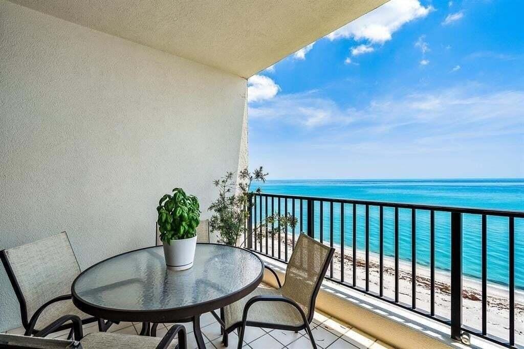 800 Ocean Dr #1104 - Photo 5 of 40