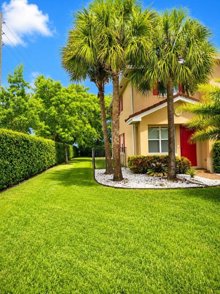 4773 Foxtail Palm Ct - Photo 2 of 30