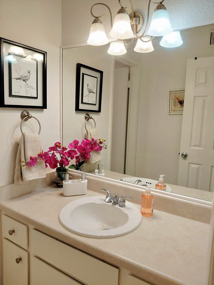 2837 Georgetown Drive - 1Apt  F #1 - Photo 2 of 8
