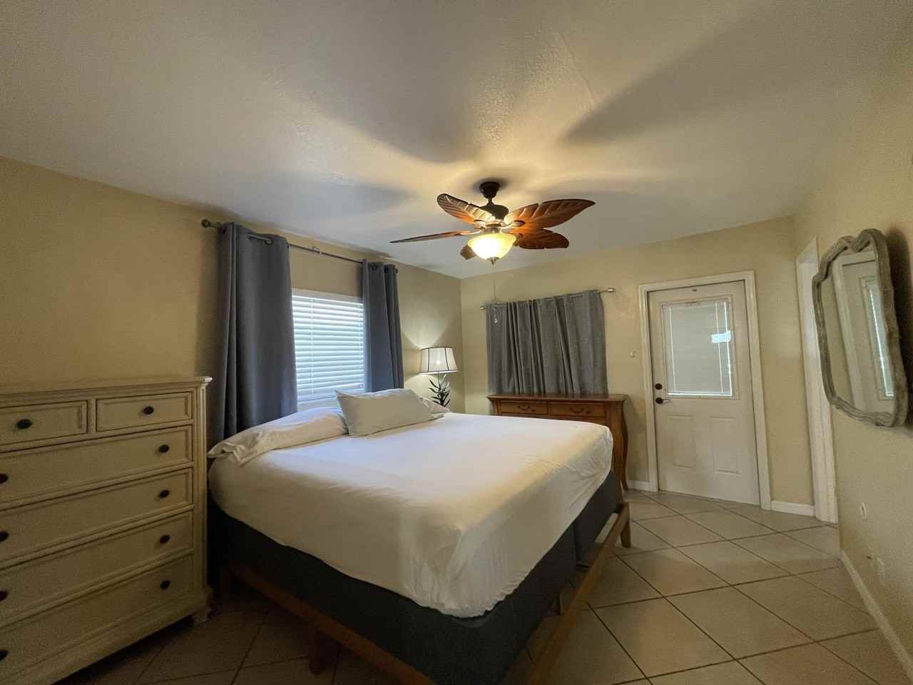 229 Se 1st Ave #203 - Photo 3 of 18