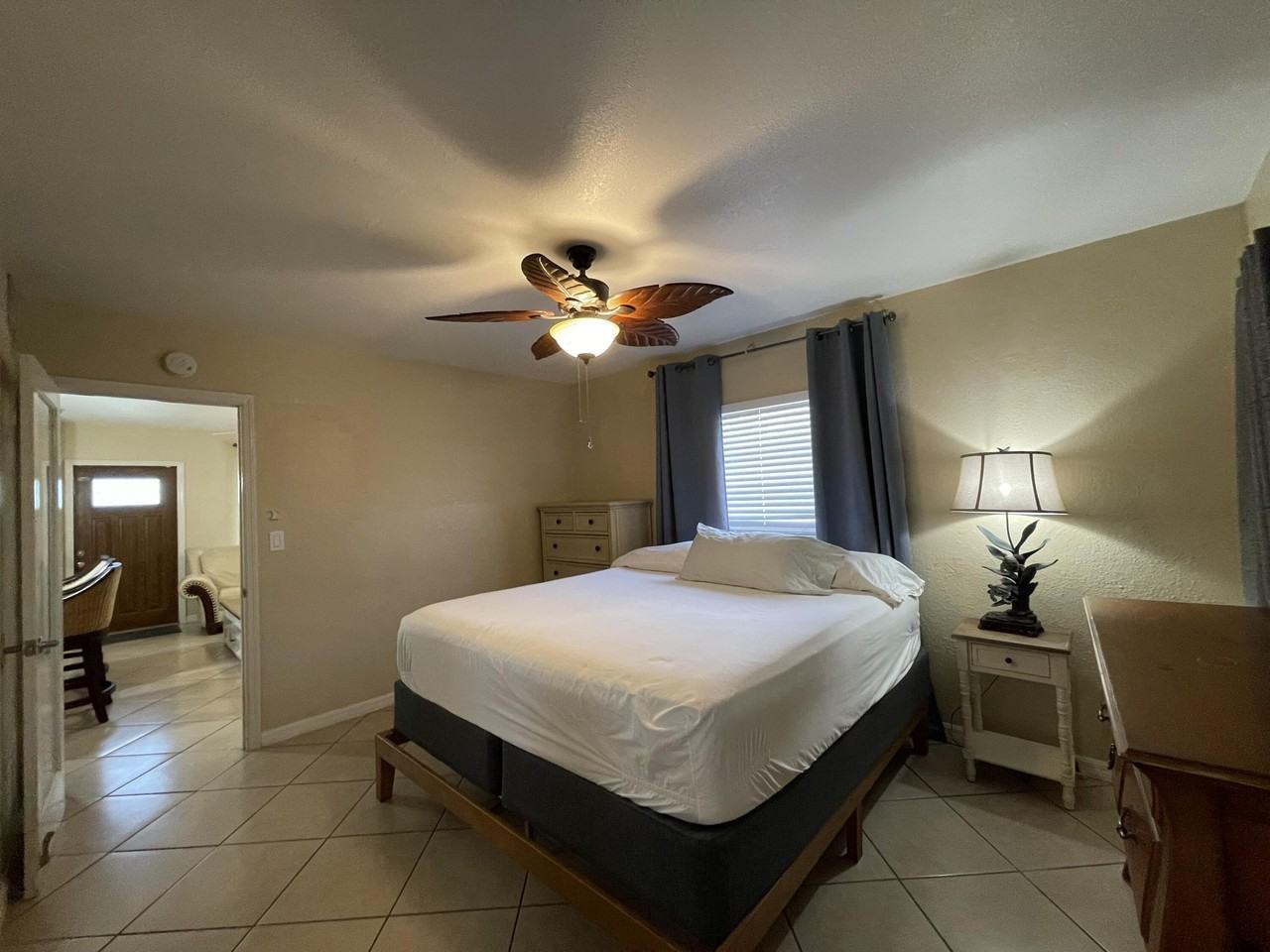 229 Se 1st Ave #203 - Photo 7 of 18