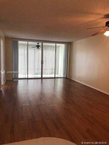 1911 Sabal Palm Dr #104 - Photo 6 of 33